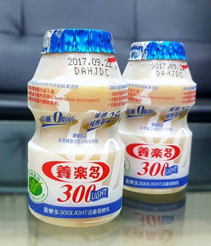 養樂多 - 300LIGHT