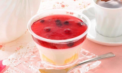 FamilyMart日本全家便利商店 - 藍莓果醬免烤生乳酪慕斯蛋糕
