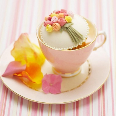 The Cake Parlour - 玫瑰杯子蛋糕