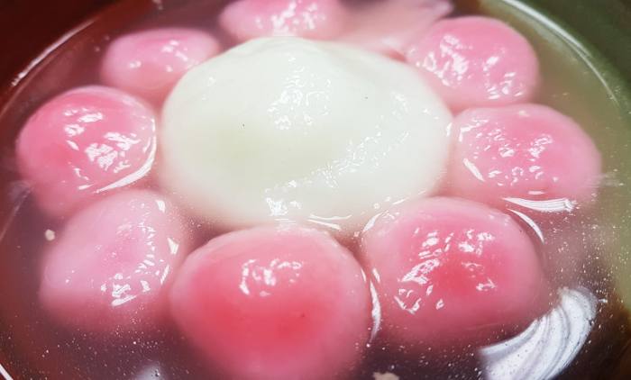 甜湯圓
