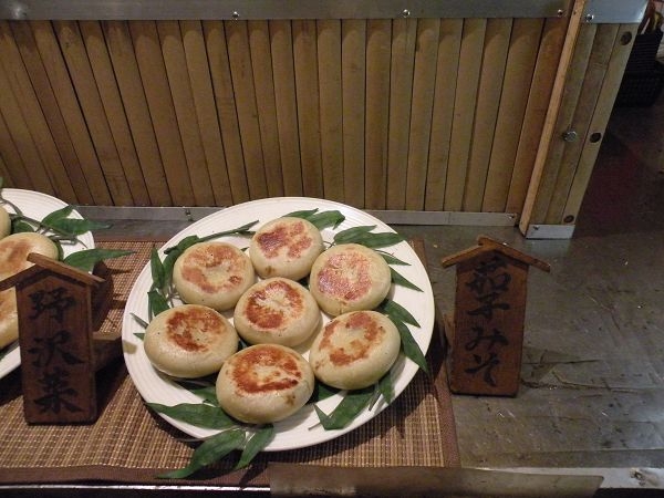 狛貓鎮守的金刀比羅神社春季大祭