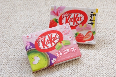 日本雀巢 - 櫻花抹茶與和風草莓KitKat奇巧巧克力