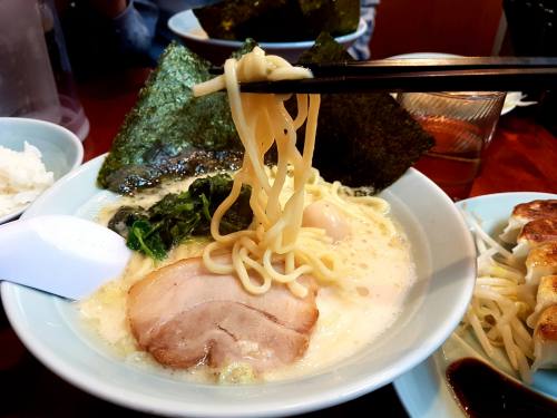 靜岡沼津 - 横浜家系ラーメン魂心家 沼津