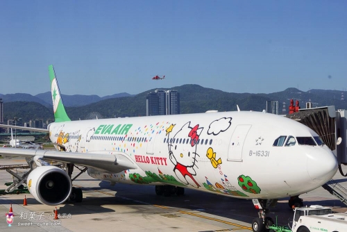 Hello Kitty凱蒂貓飛機