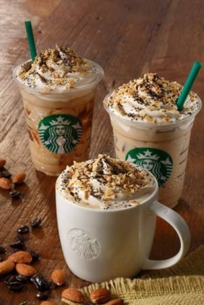 Starbucks Coffee日本星巴克咖啡 - 烘培杏仁果咖啡拿鐵 / 烘培杏仁果星冰樂