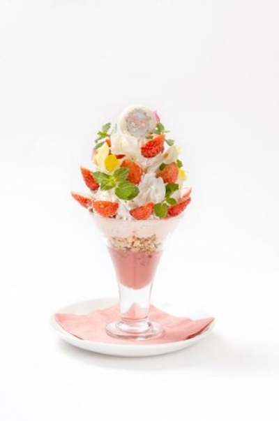澀谷Parco THE GUEST cafe＆diner My Melody &amp; My Sweet Piano Cafe - 好喜歡草莓冰淇淋百匯♪